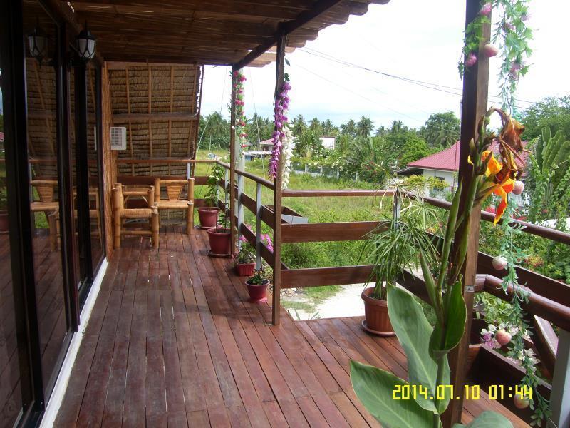 Hotel Sisters Inn Moalboal Esterno foto